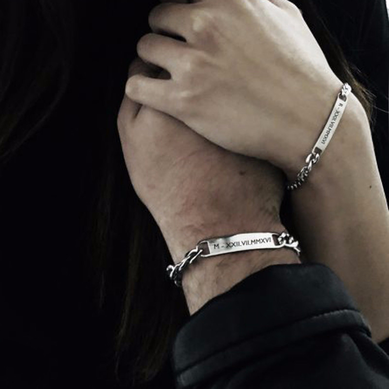 Men Accessories Name - プレートidタグバーブレスレットキューバリンクチェーンbrazalets彫刻名ステンレス鋼ブレスレット男性の女性のカップルバングル宝石