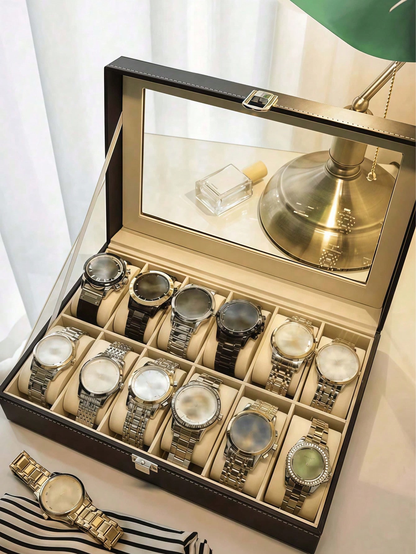 ロック付きレザー時計ボックス、大容量時計ディスプレイケース、 - Men Accessories Organiser のレビューと価格