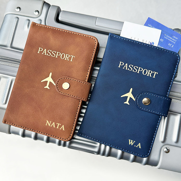 パーソナライズされた名前旅行パスポート財布高級飛行機男性ビジ - Men Accessories Name のレビューと価格
