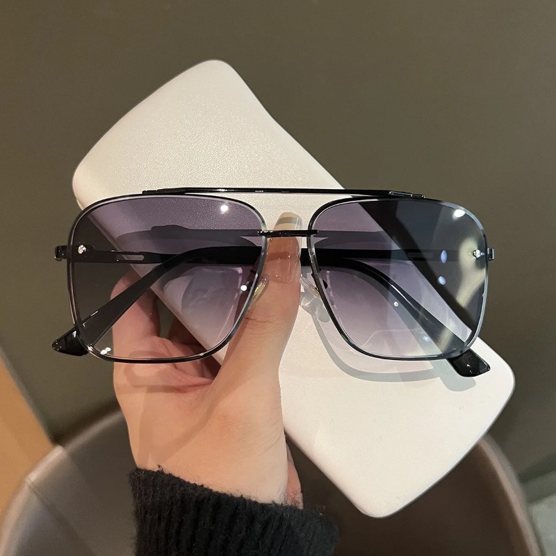 スクエアサングラス男性メタルフレームメガネ樹脂レンズ男性サン - Men'S Accessories Glasses のレビューと価格