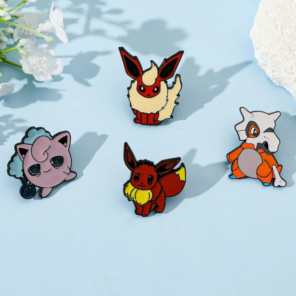 4 個のキャラクター漫画ブローチ Flareon Jiggl - Lapel Pin Enamel のレビューと価格