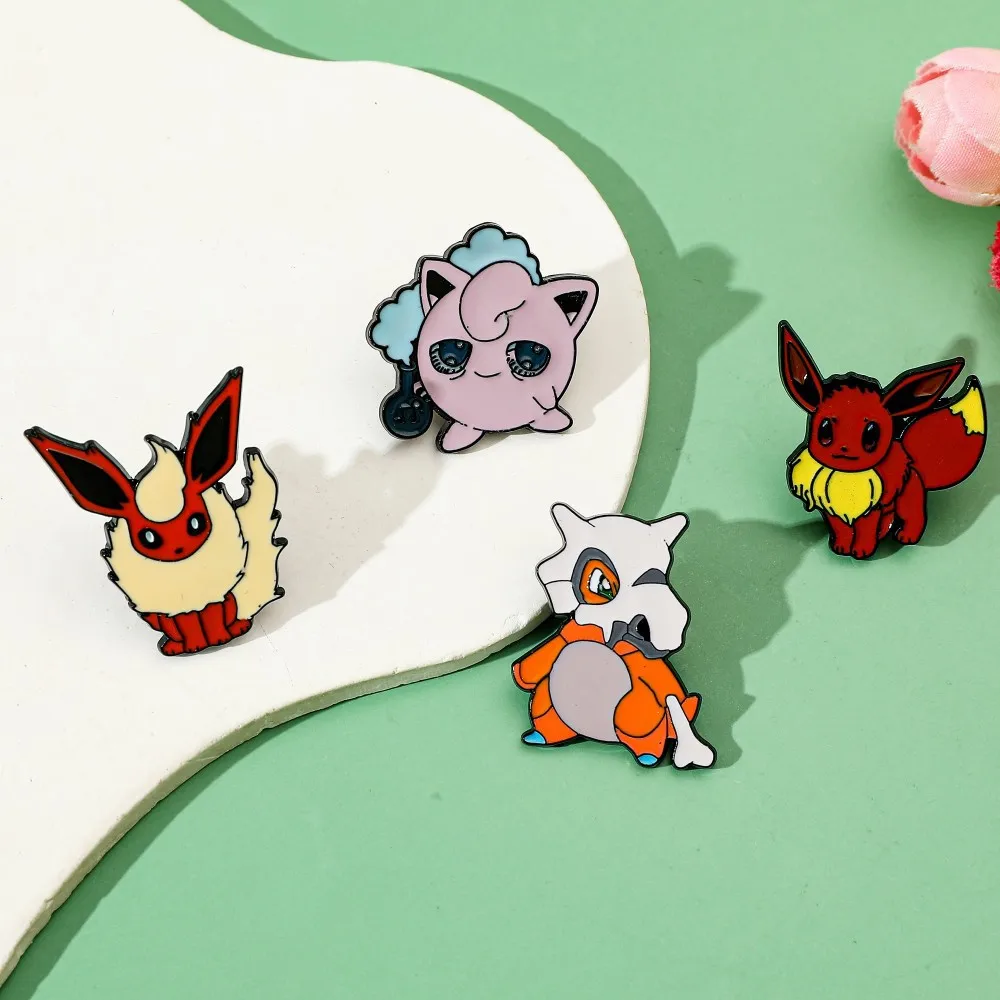 4 個のキャラクター漫画ブローチ Flareon Jiggl - Lapel Pin Enamel のレビューと価格